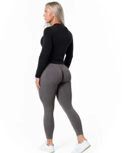 Aura Longsleeve Black