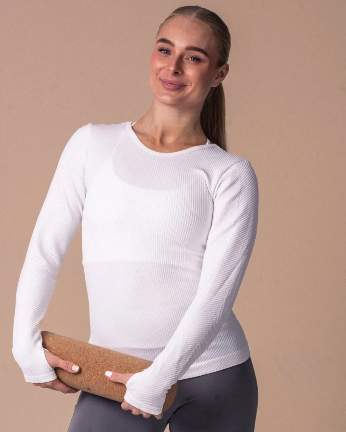 Balance Herringbone Seamless LS White