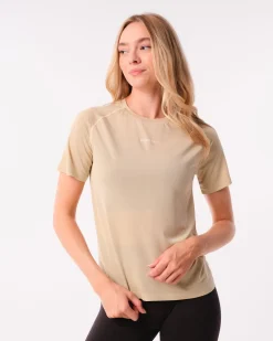 Base Tee Beige Silver