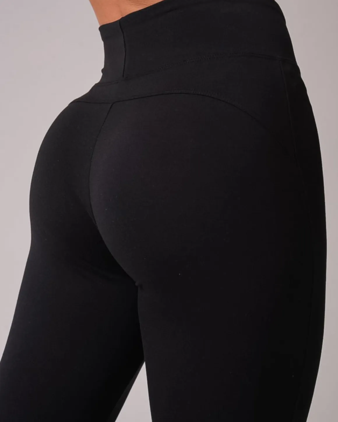 Calm Pants All Black
