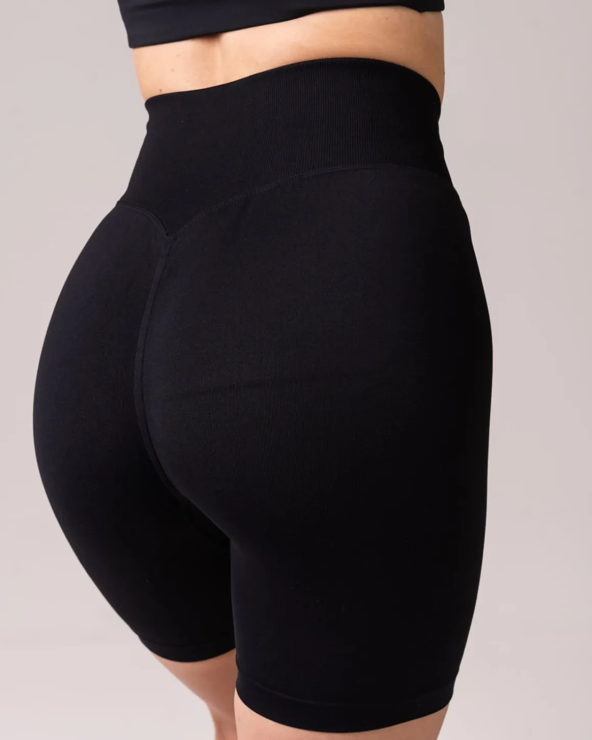 Challenge Seamless Shorts 5″ Black