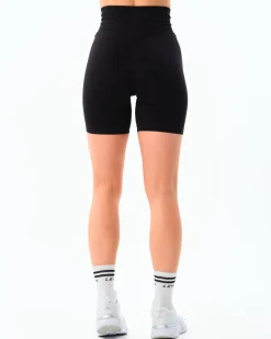 Challenge Seamless Shorts 5″ Black