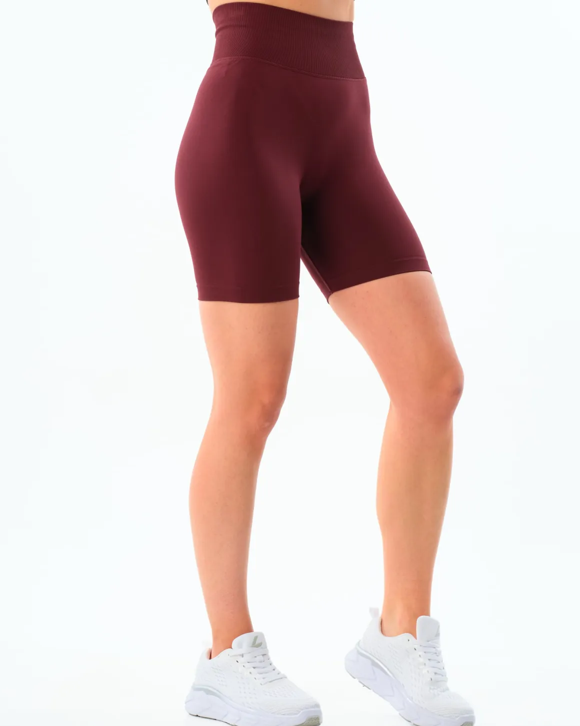 Challenge Seamless Shorts 5″ Burgundy