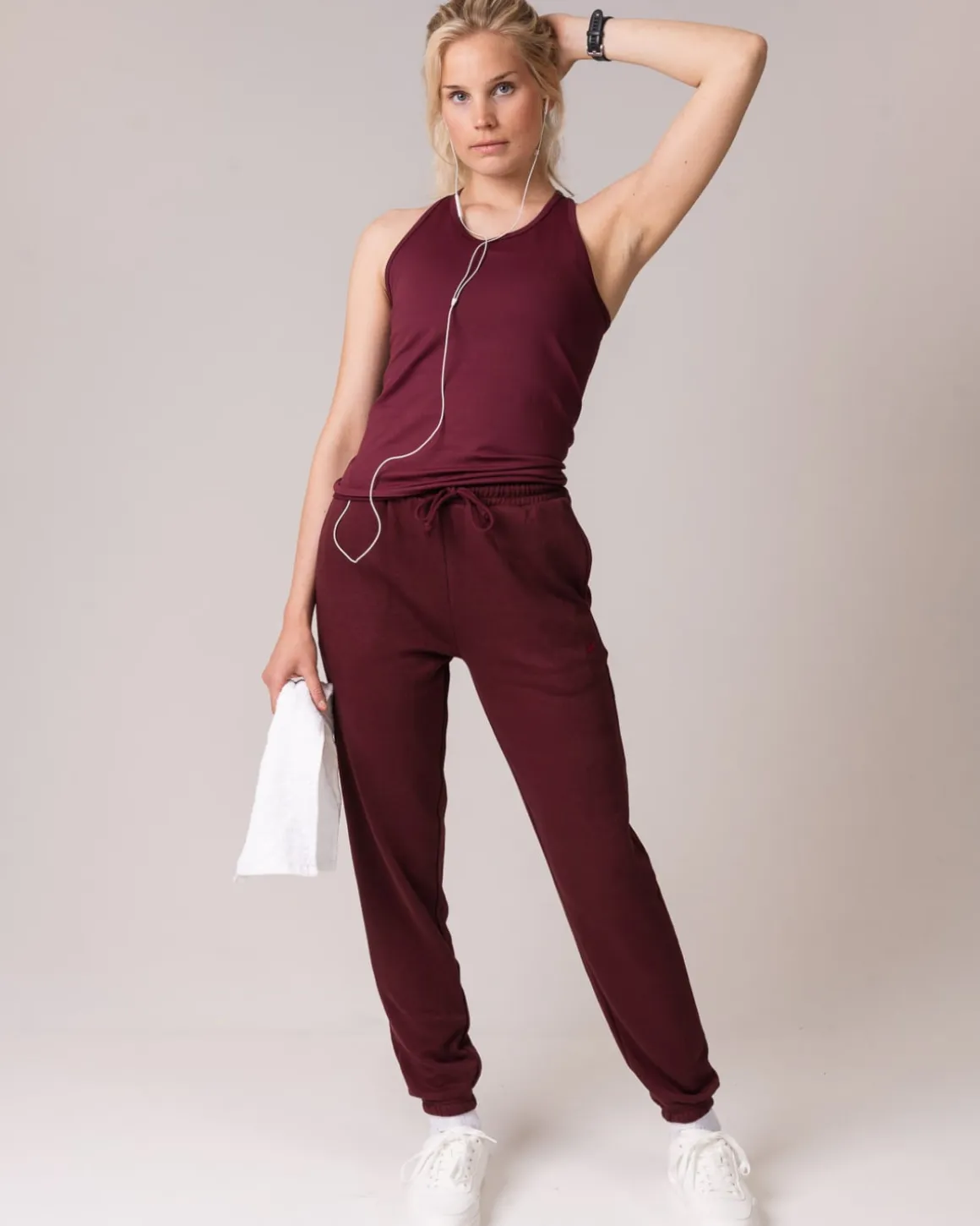 Challenge Seamless Tank Burgundy