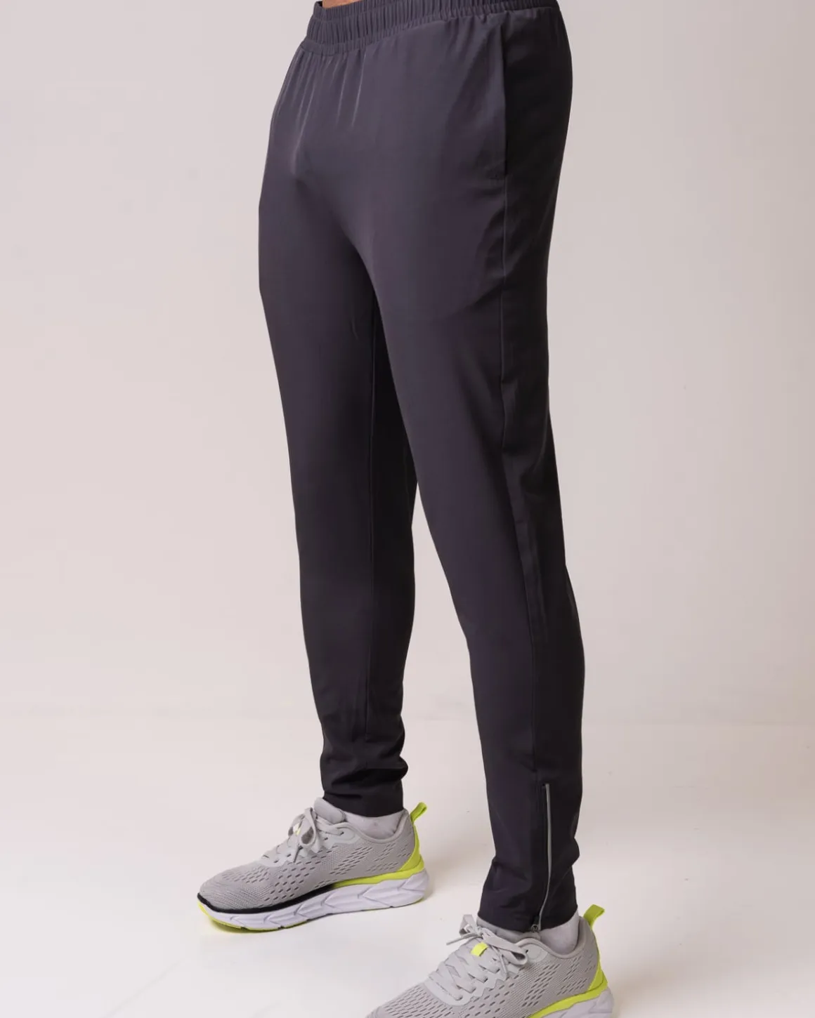 Clarity Warm Up Pants M Grey Iron