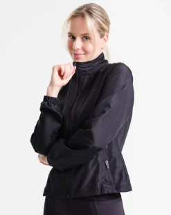 Conquer Running Jacket Black