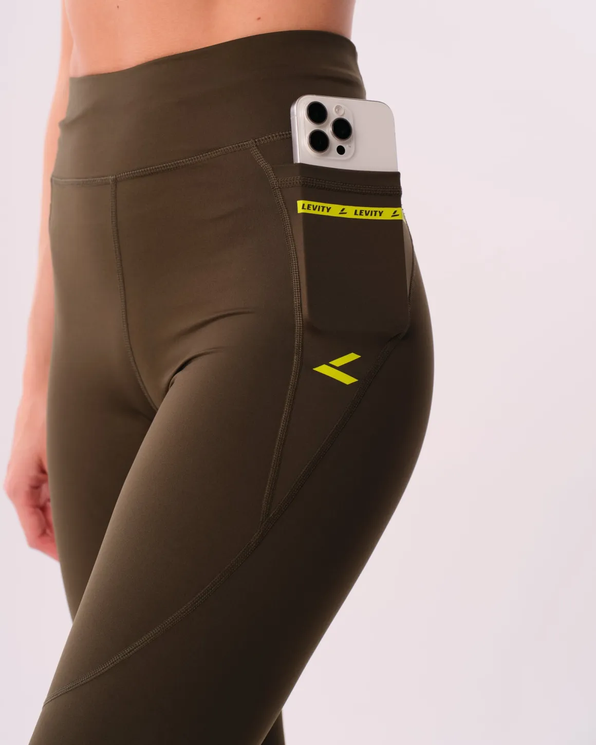 Conquer Running Pocket Tights Green Forest