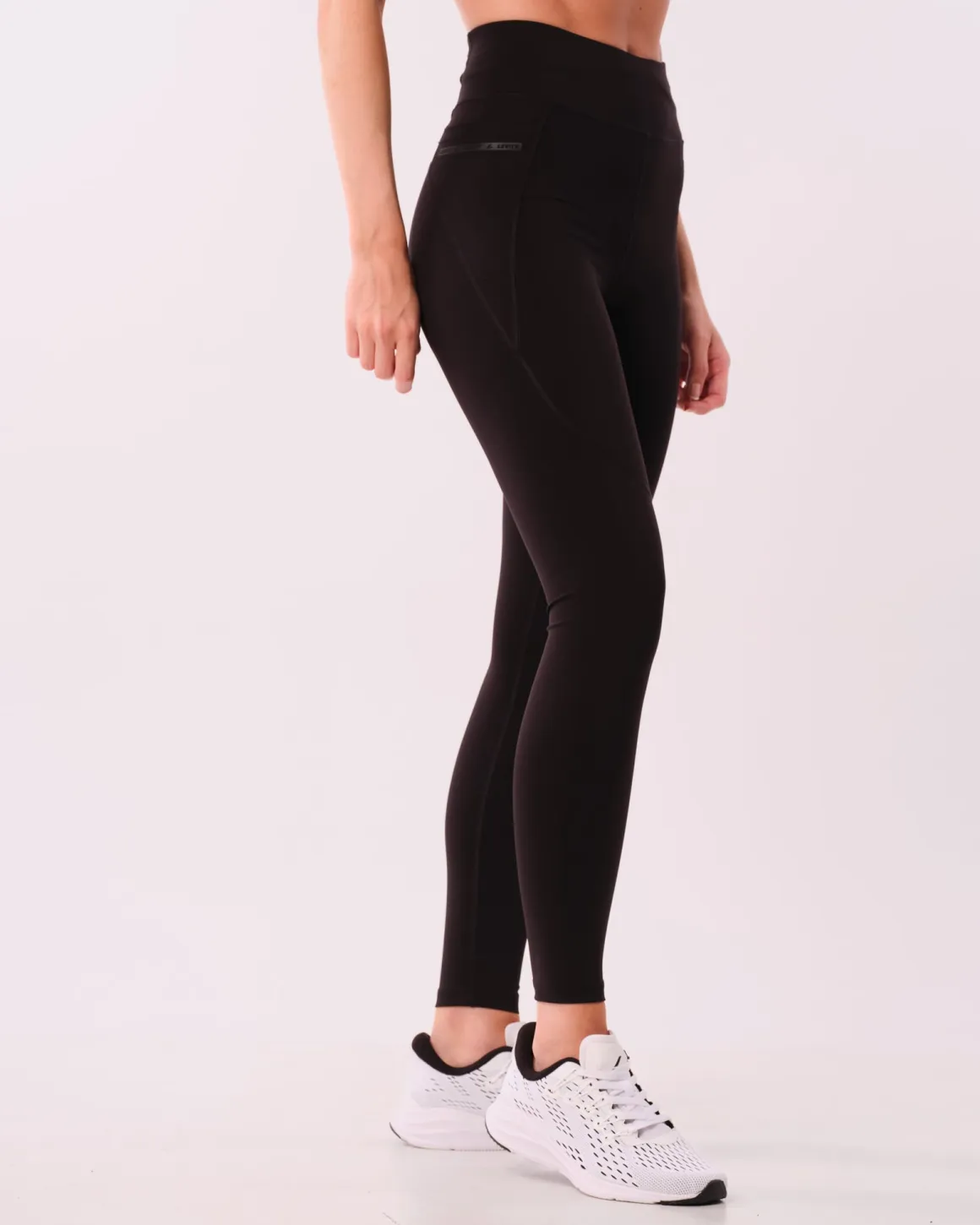 Conquer Running Pocket Tights Black