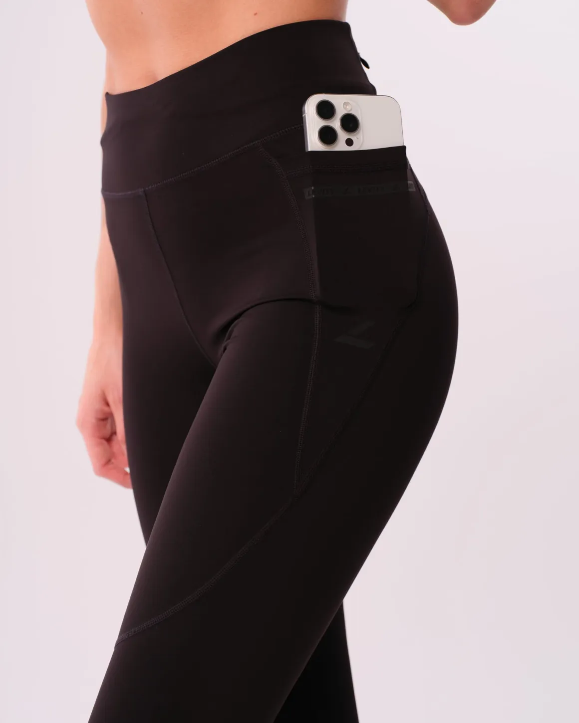 Conquer Running Pocket Tights Black
