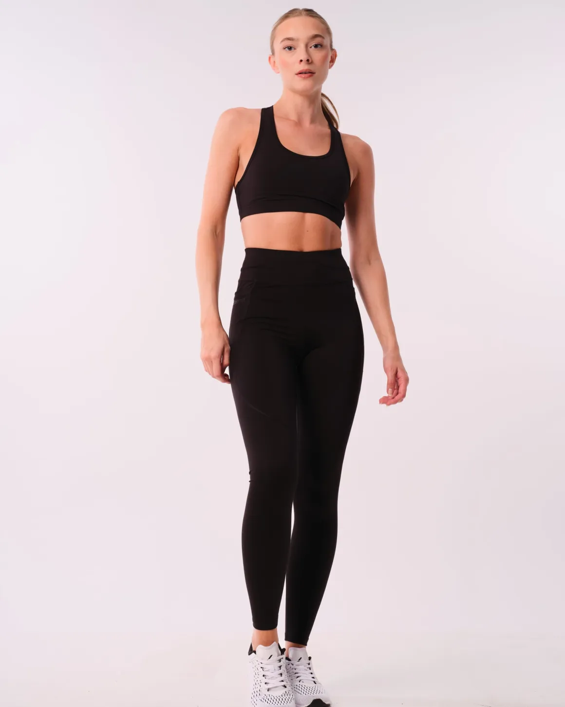 Conquer Running Pocket Tights Black