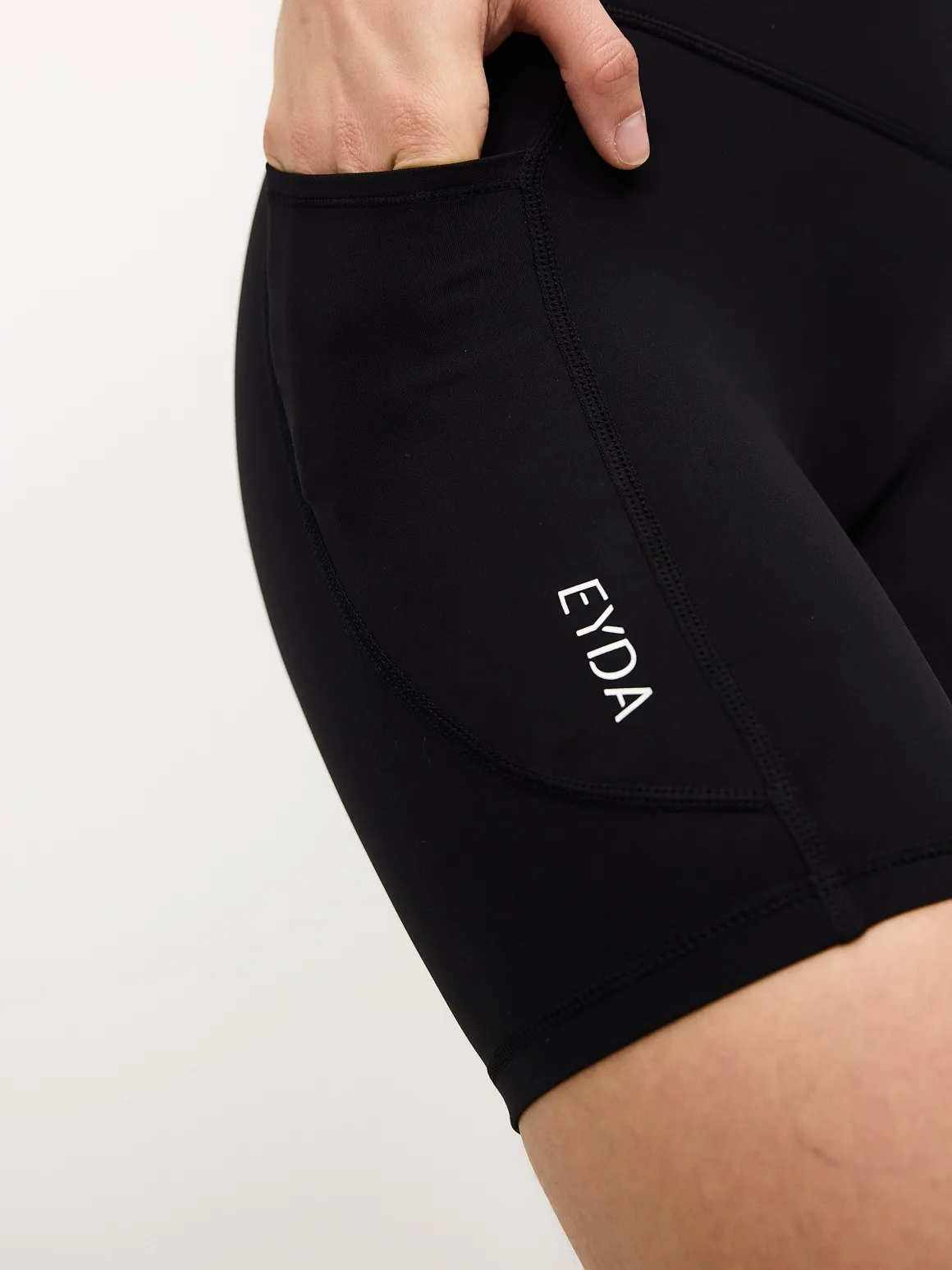 Ellie Ultralight Pocket Shorts Black