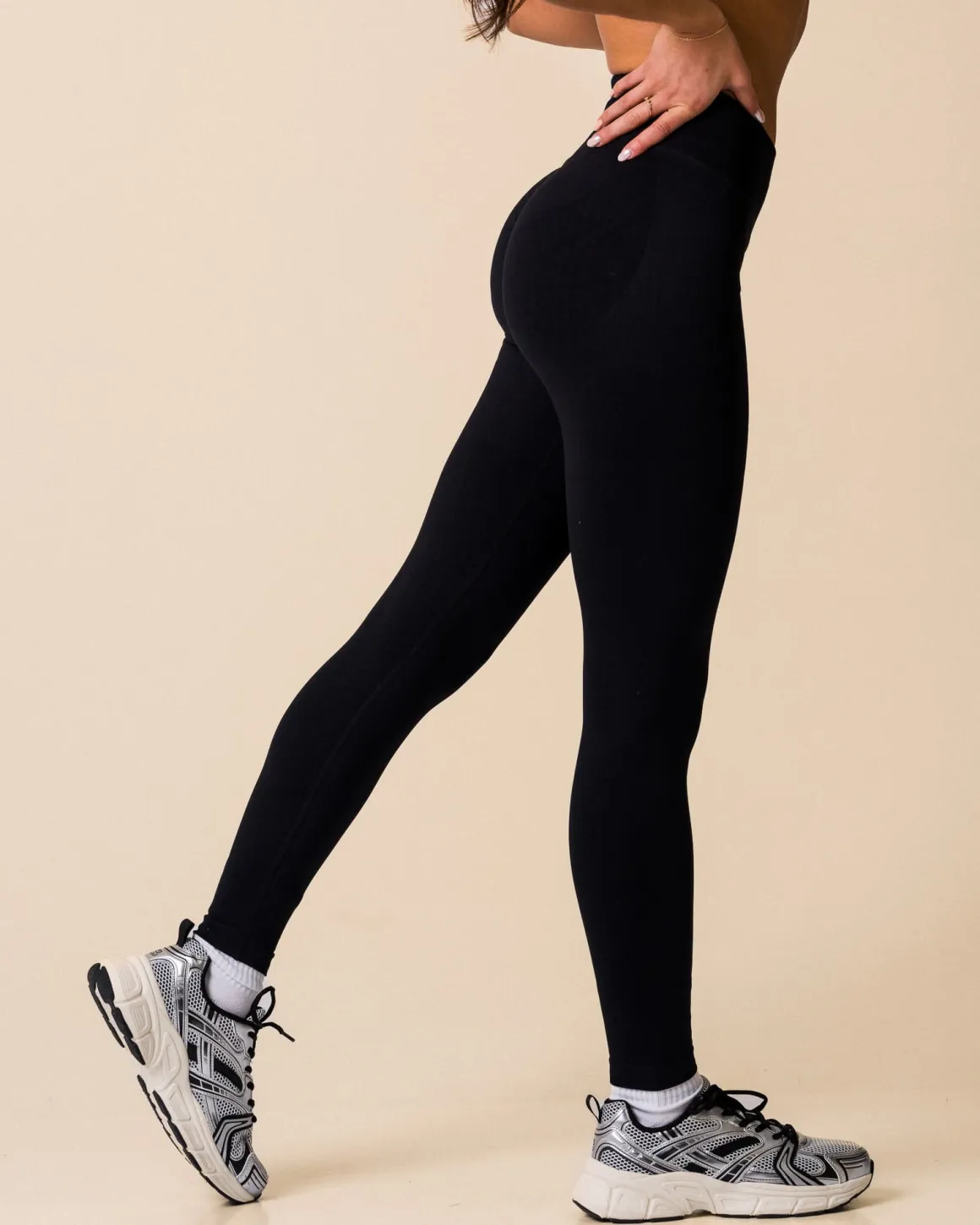 Empower Shape Tights Black