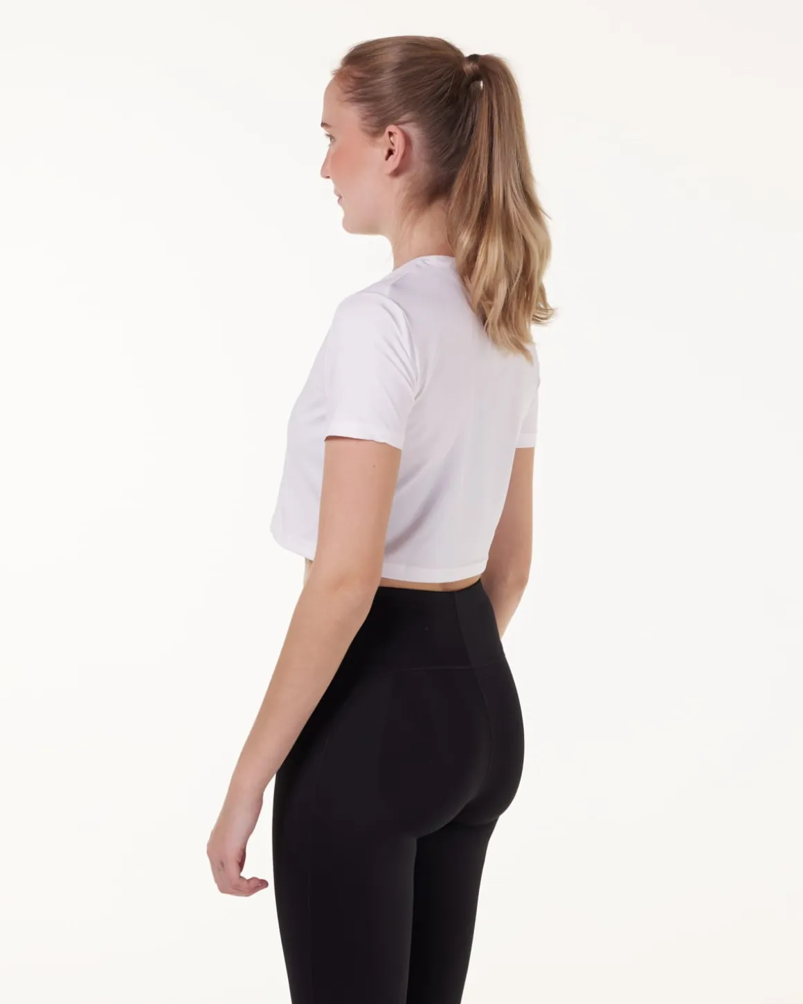 Essential Crop T-shirt White 22