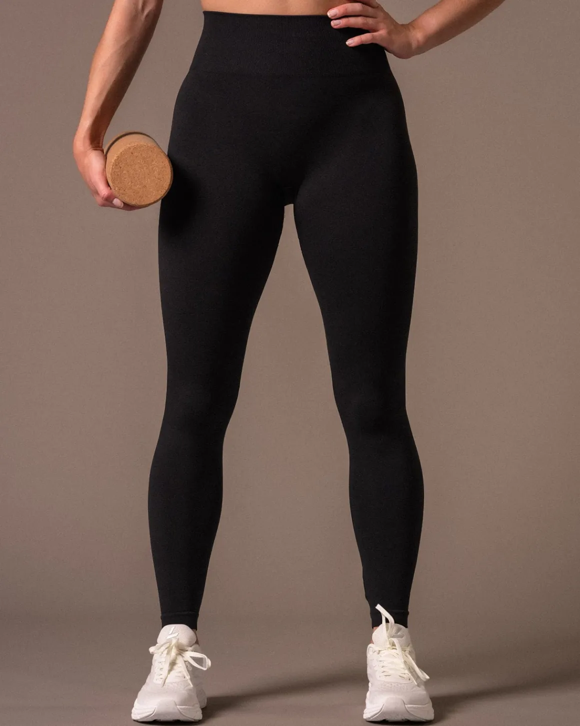 Essential Seamless Tights All Black