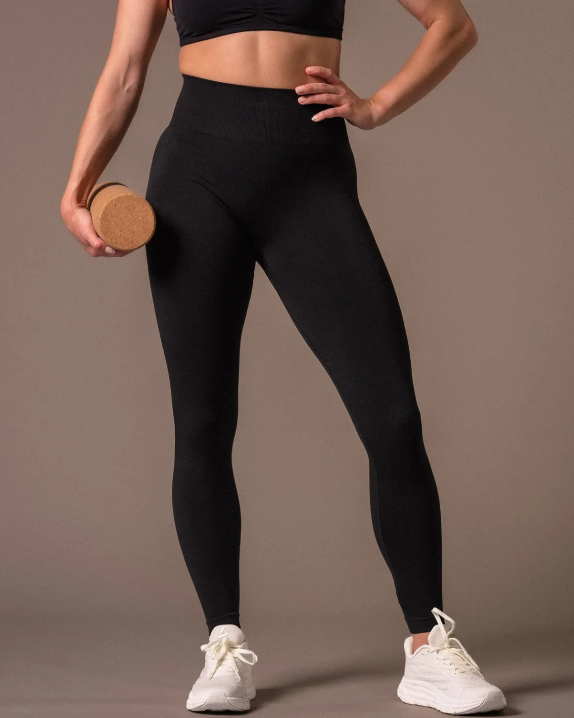 Essential Seamless Tights All Black
