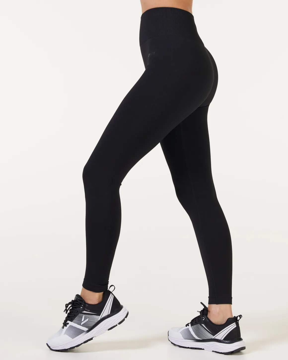 Essential Seamless Tights Black 3-PACK