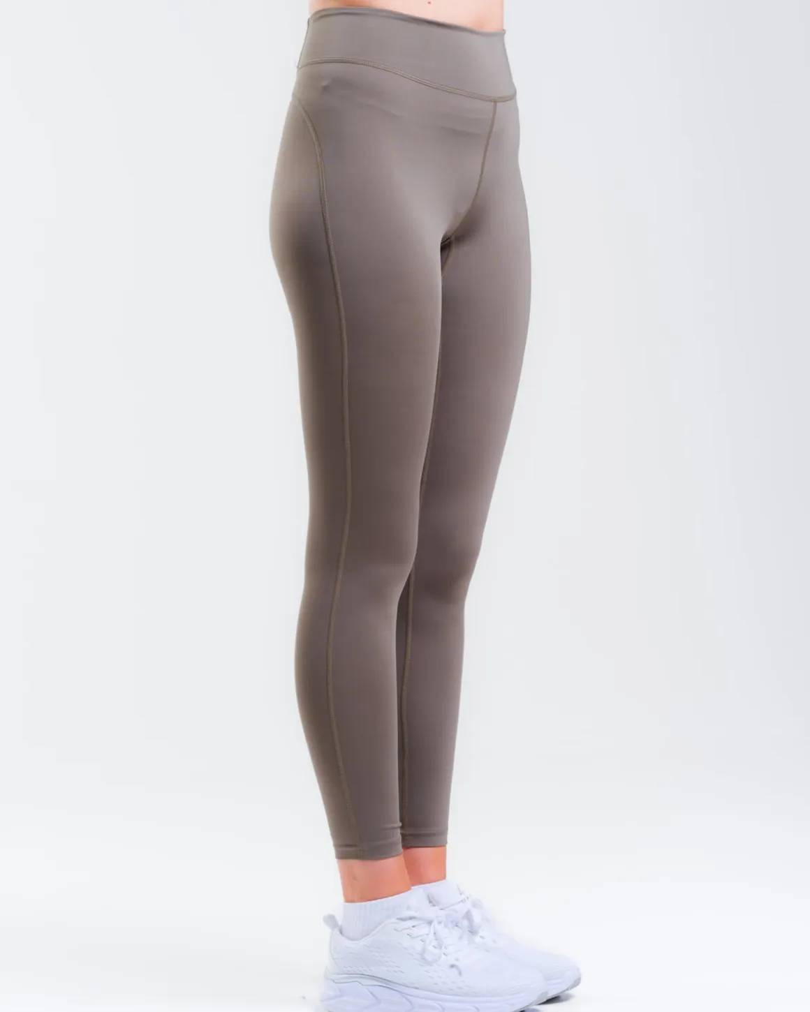Essential Training Tights Green Olive