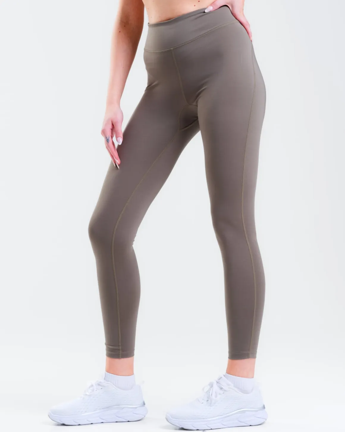 Essential Training Tights Green Olive