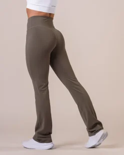 Hero High Rise Flare Pants Green Dusty