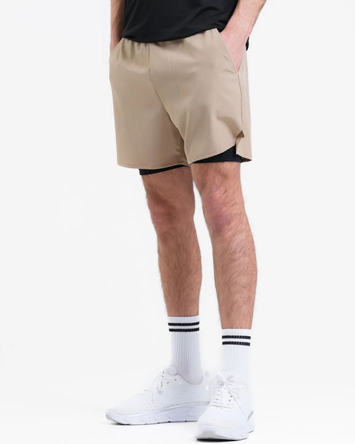 Hybrid 2-1 Pocket Shorts M Beige Dune