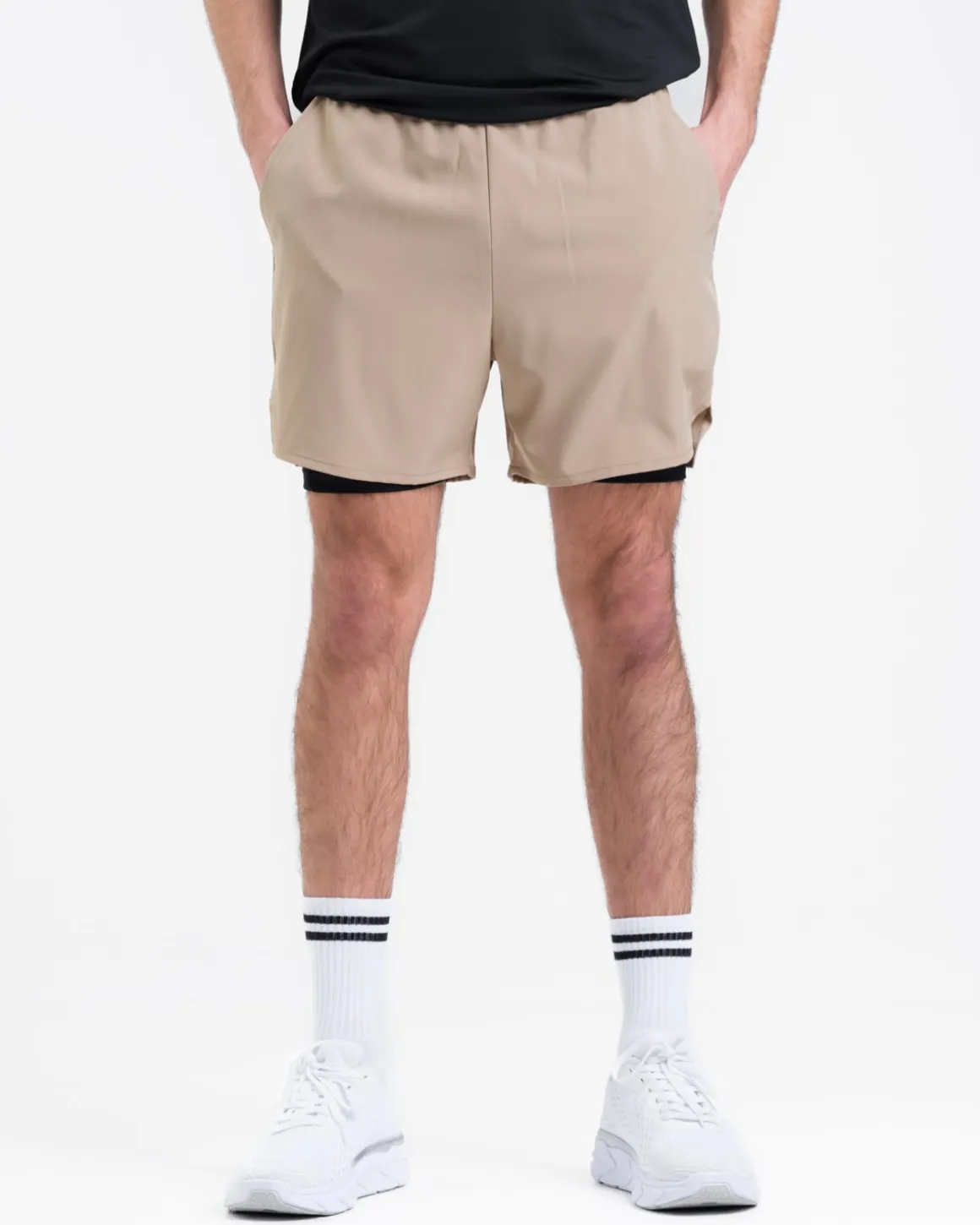 Hybrid 2-1 Pocket Shorts M Beige Dune
