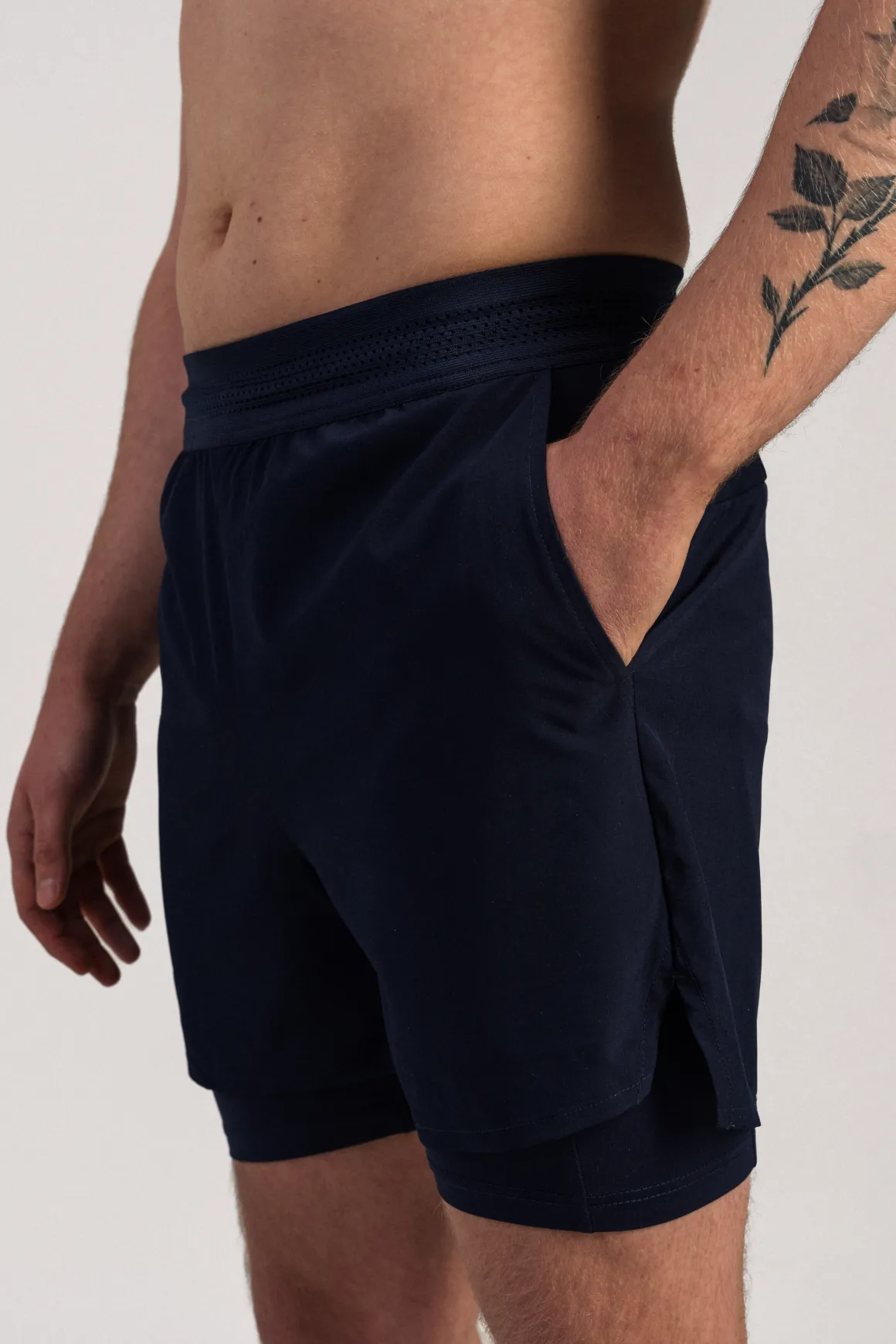 Hybrid 2-1 Pocket Shorts M Blue Navy/Blue