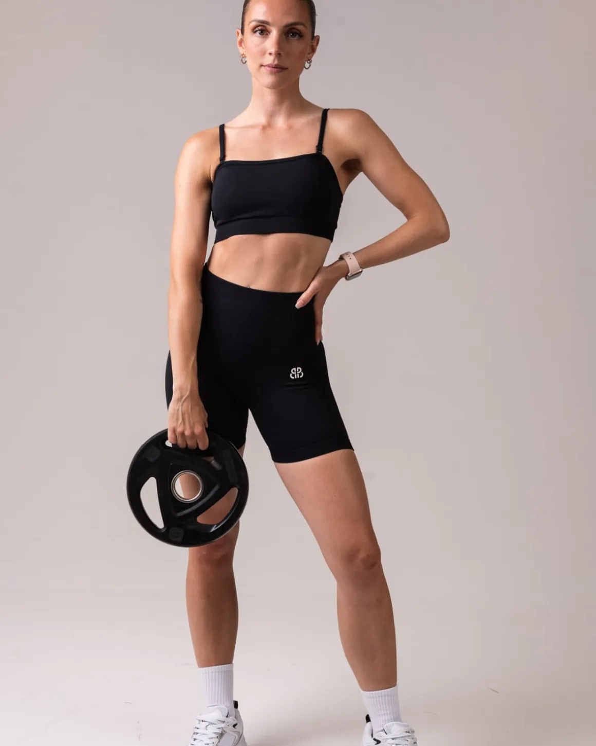 Hyper Scrunch Shorts 4″ Black