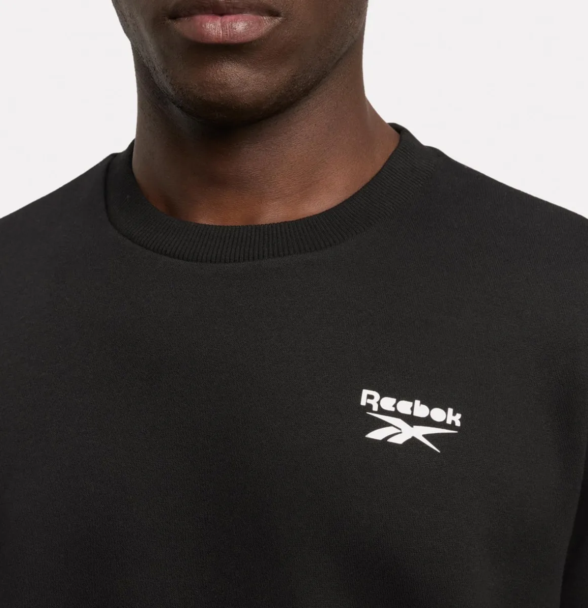ID fleece Crew + Shorts Black SET