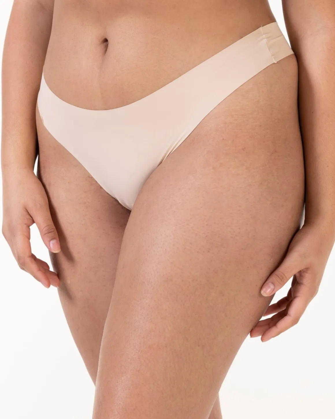 Invisible Thong Black/White/Sand 6-PACK