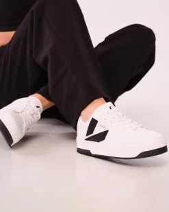 Level White