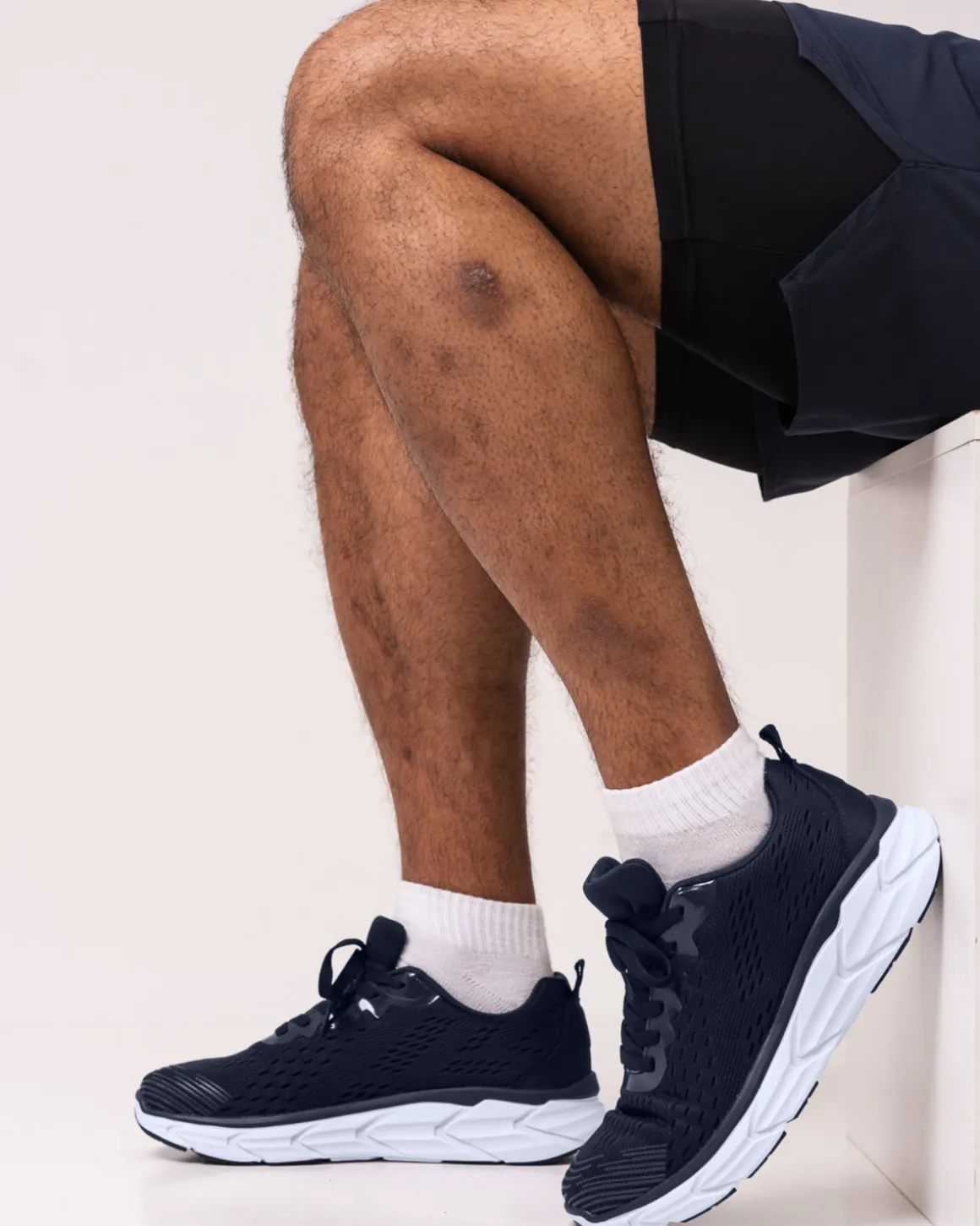 Levitate 2.0 Navy/White