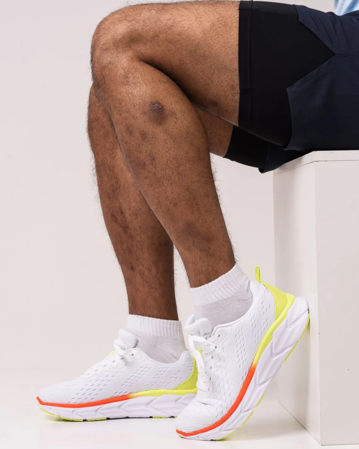 Levitate 2.0 White/Neon
