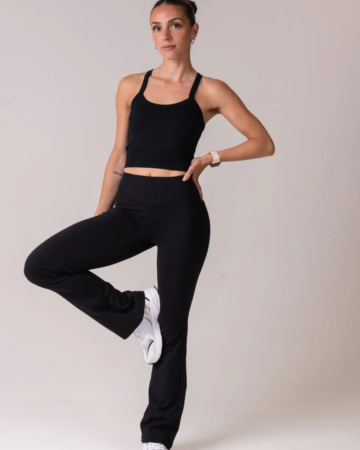 Lively Flare Pants Black