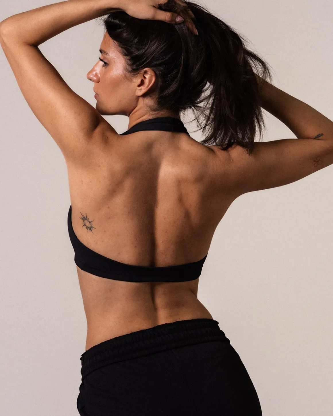 Lively Twist Bra Black