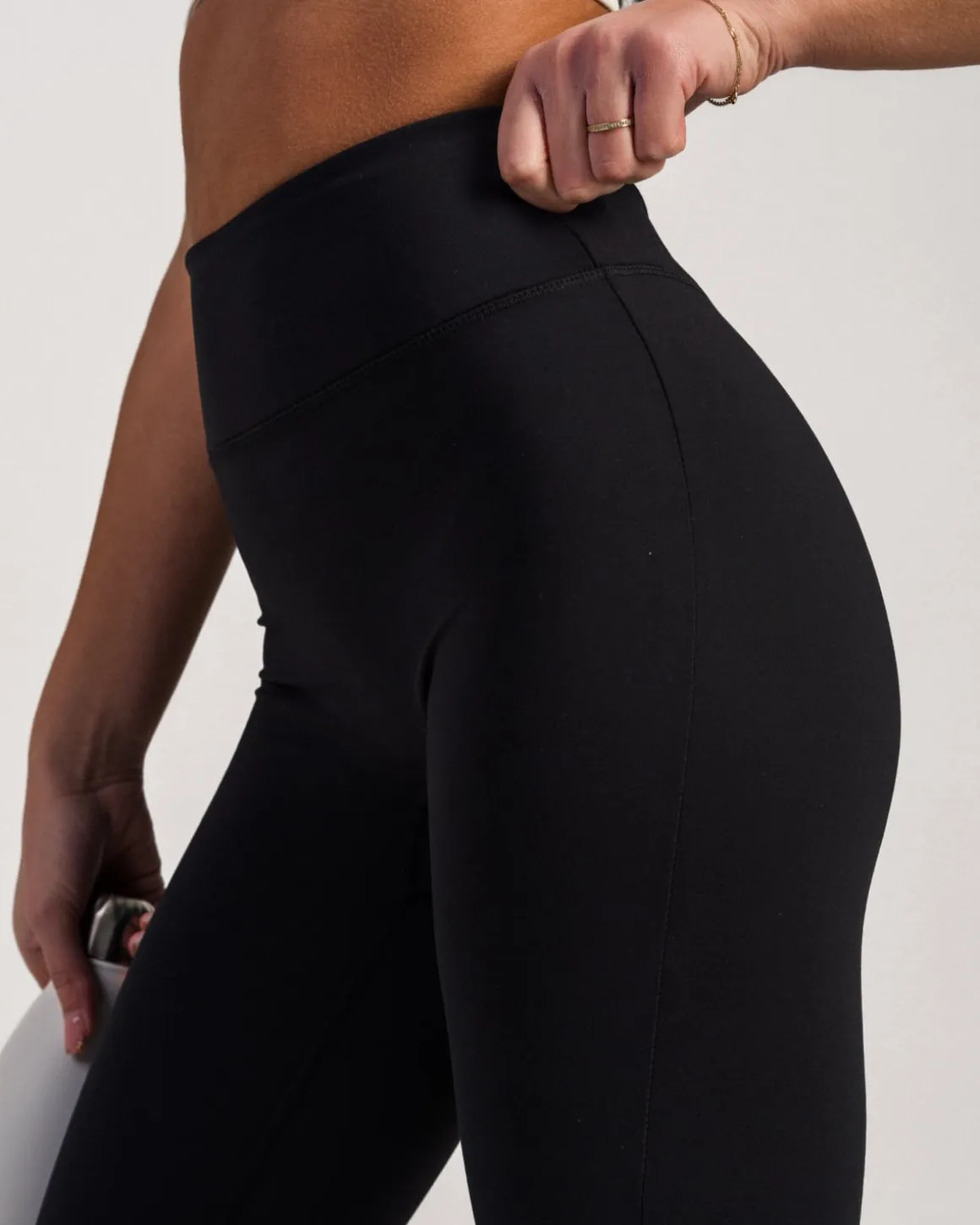 Lively Ultimate Tights Black