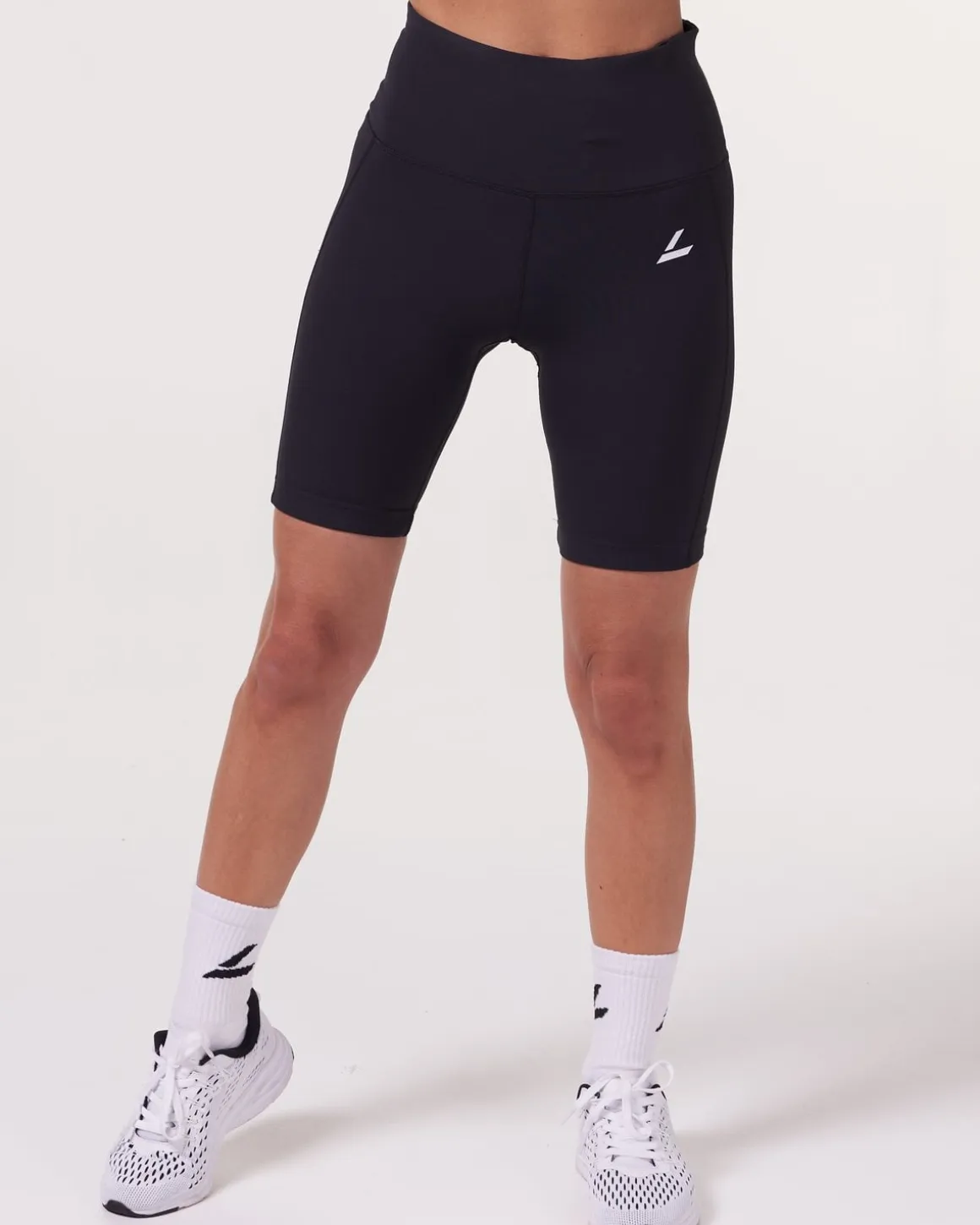 Magnify Scrunch Biker Shorts 2.0 Black + Green 2-PACK