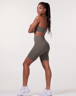 Magnify Scrunch Biker Shorts 2.0 Green Olive