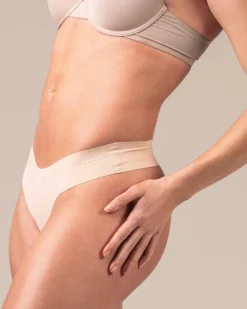 3-pack No Show Thong Sand