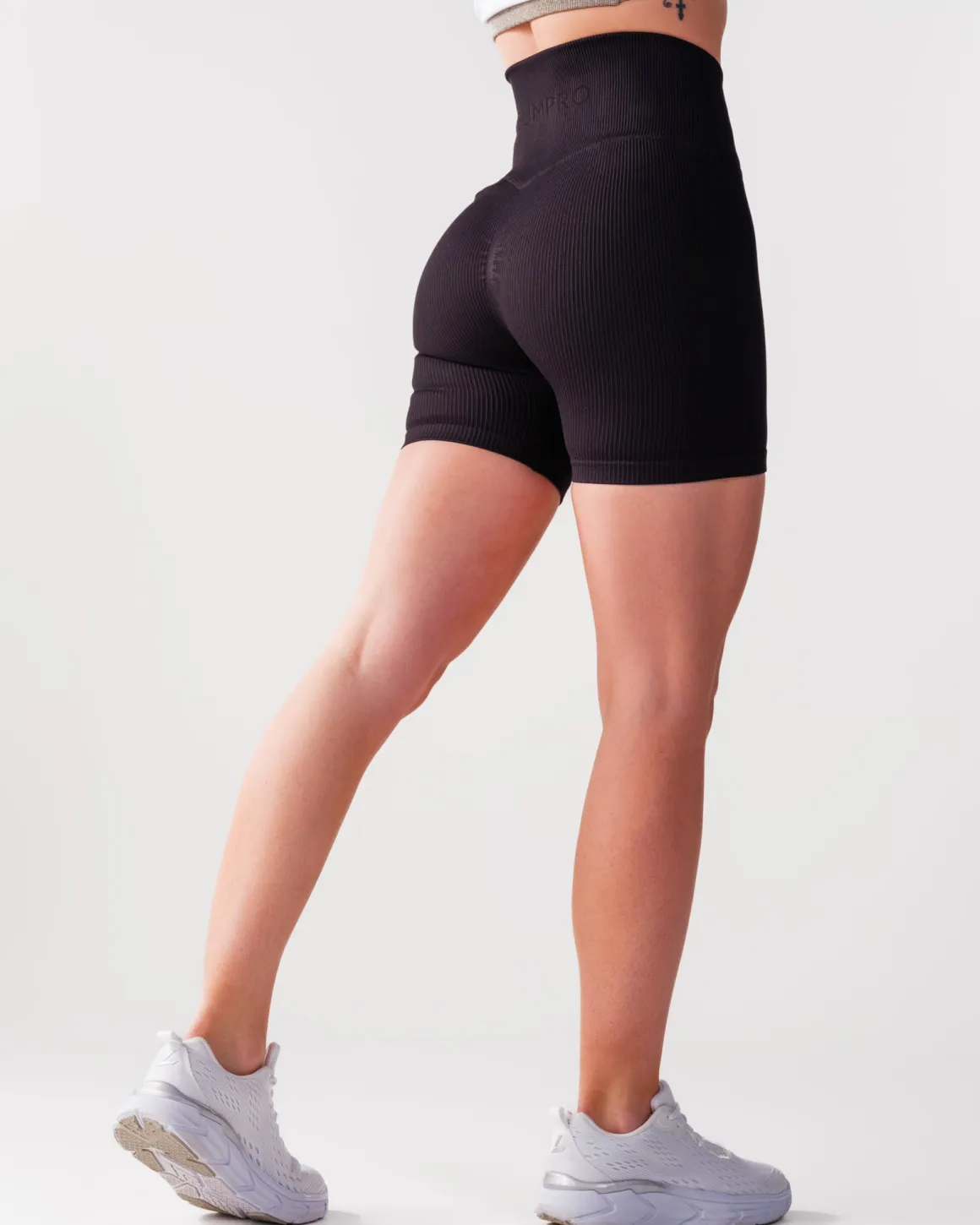Perfect Rib Scrunchie Shorts 5″ Black