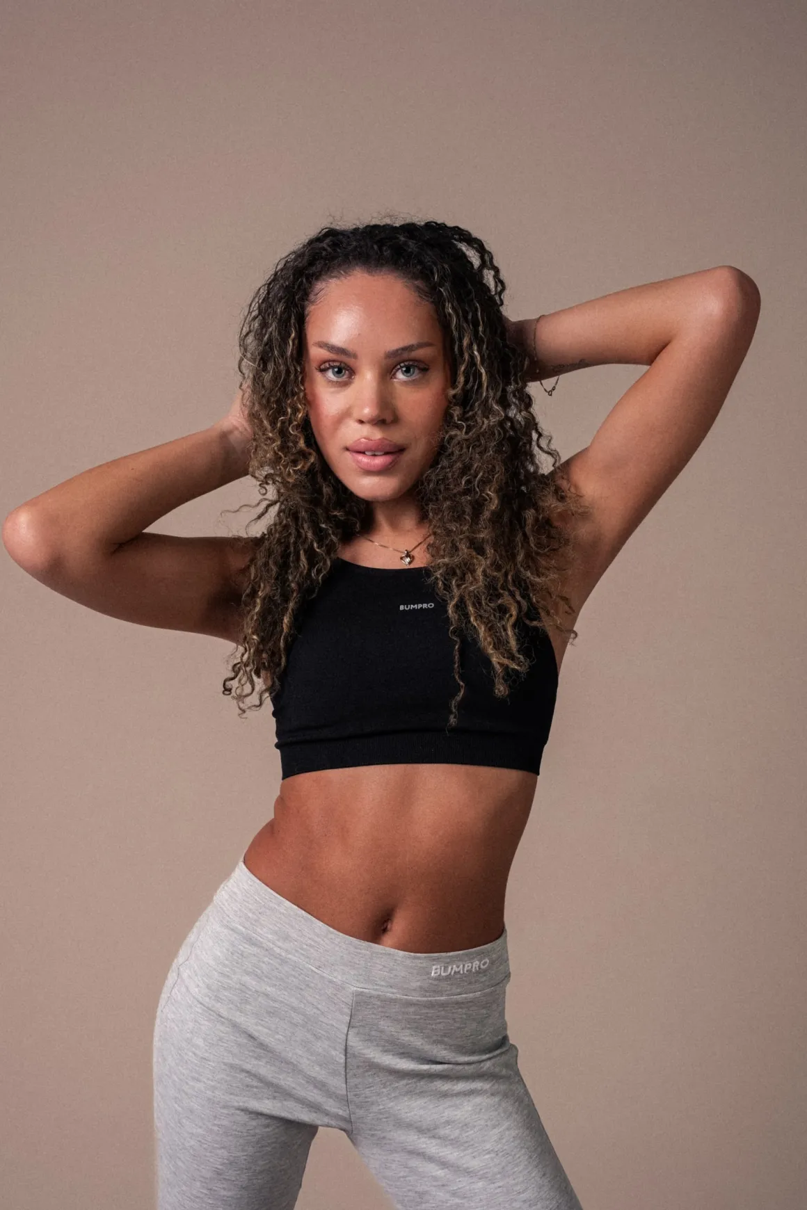 Power Up! Bra + Tights Black SET