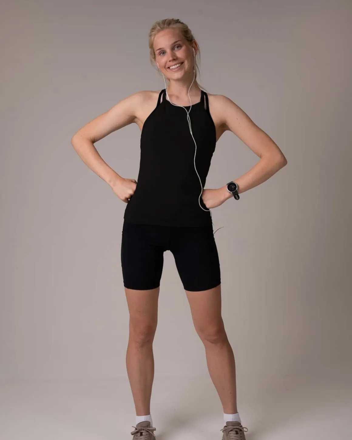 Primary Strap Tank Black