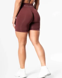 Prime Scrunch Shorts Burgundy