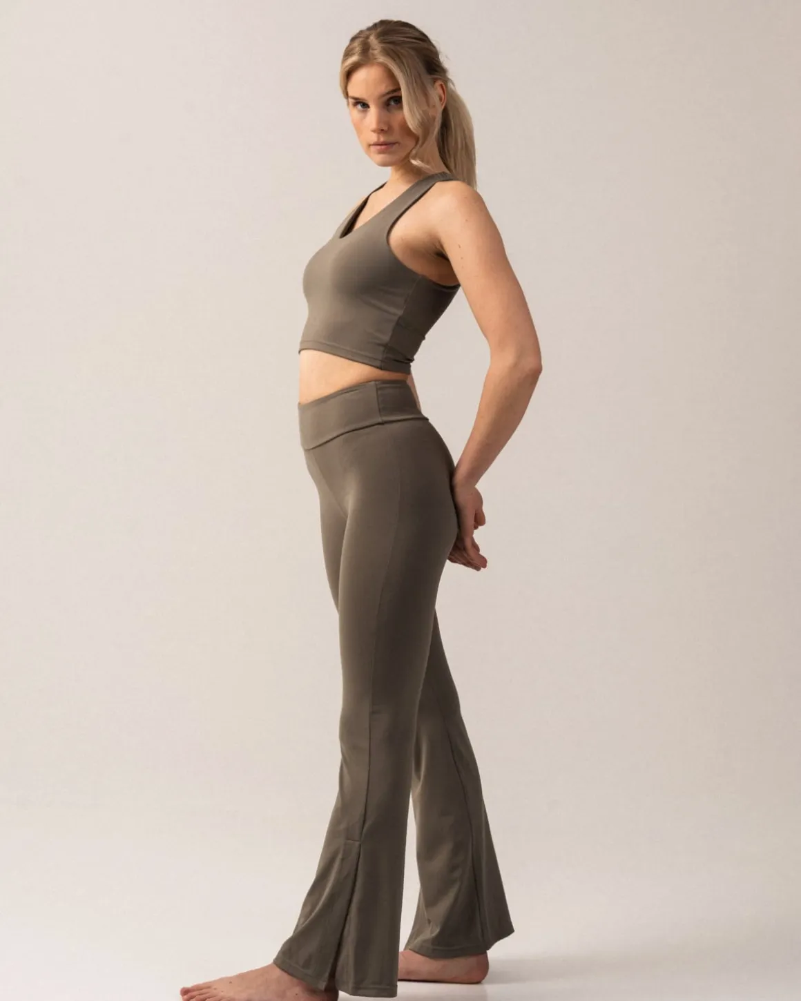 Second-Skin Crop Top Green Smokey