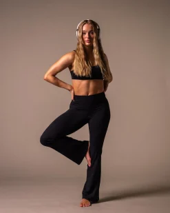Second-Skin Flare Pants Black