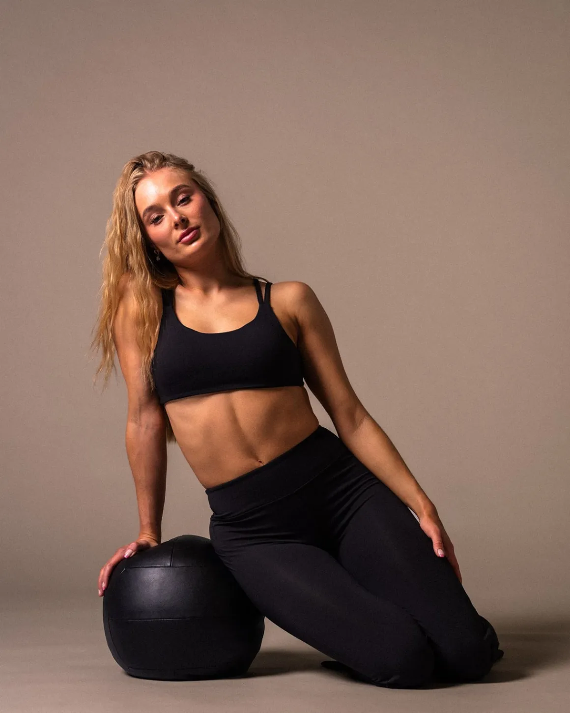 Second-Skin Flare Pants Black