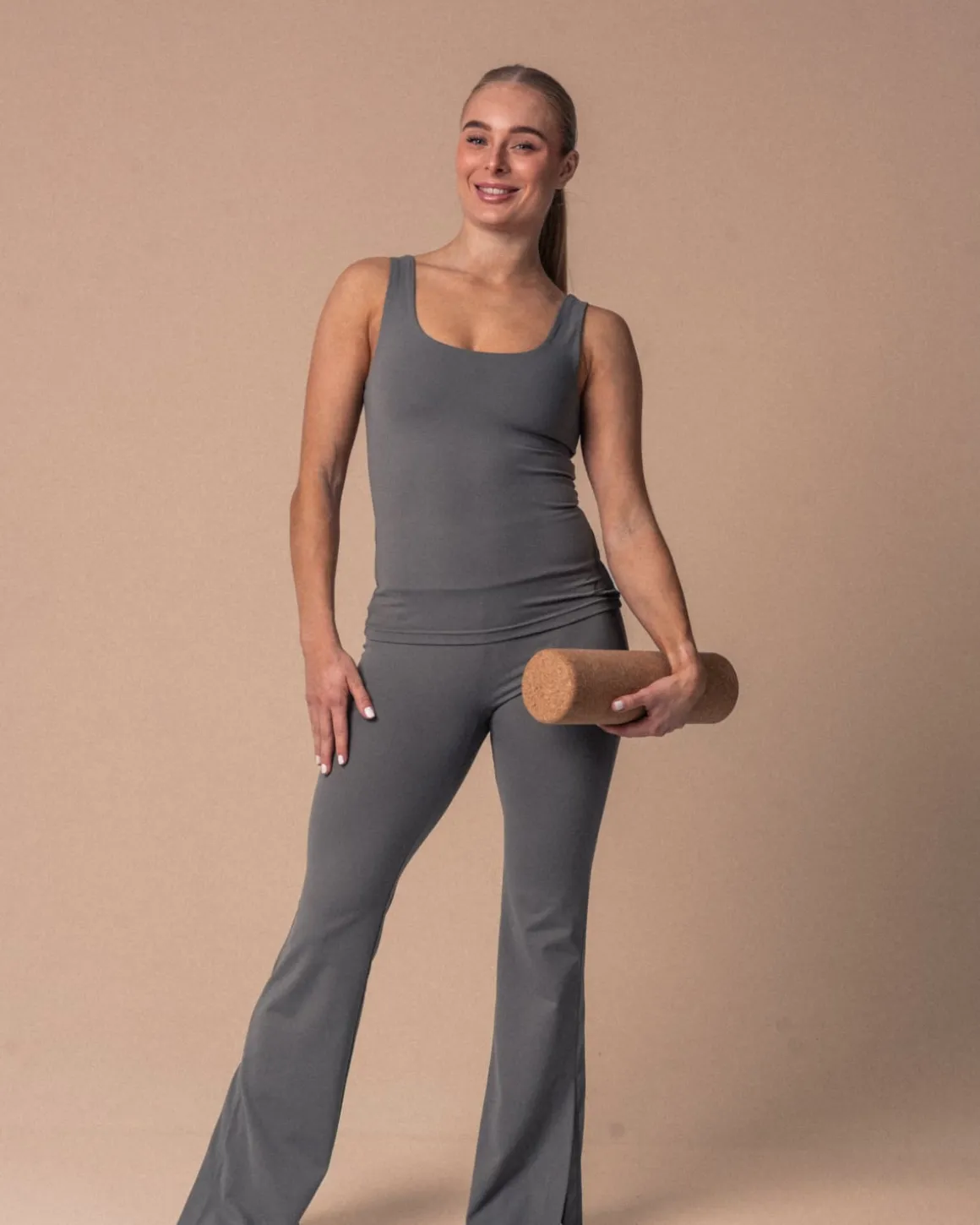 Second-Skin Slit Flare Pants Green Basil