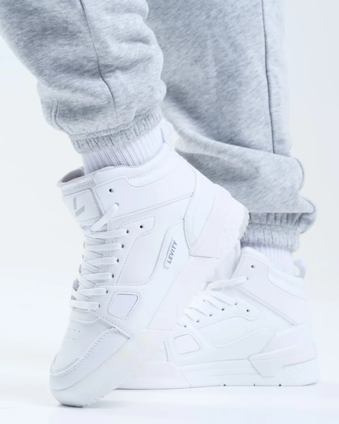Sky White