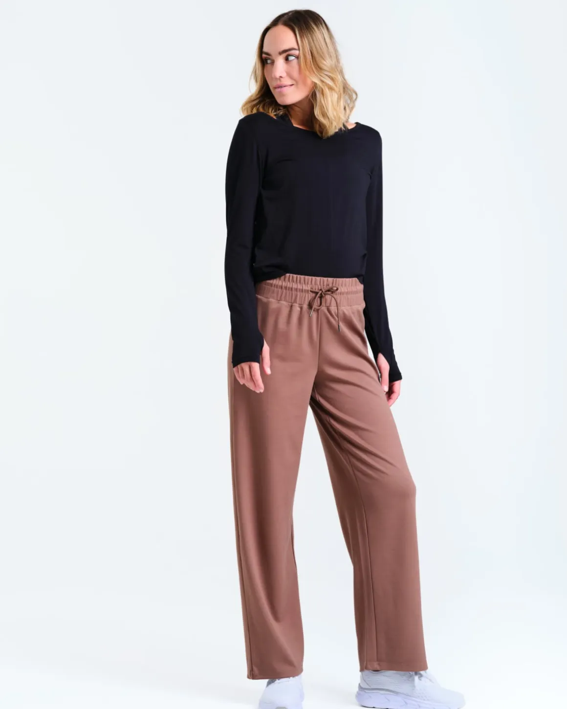 Soft Feel Pants Mole Brown