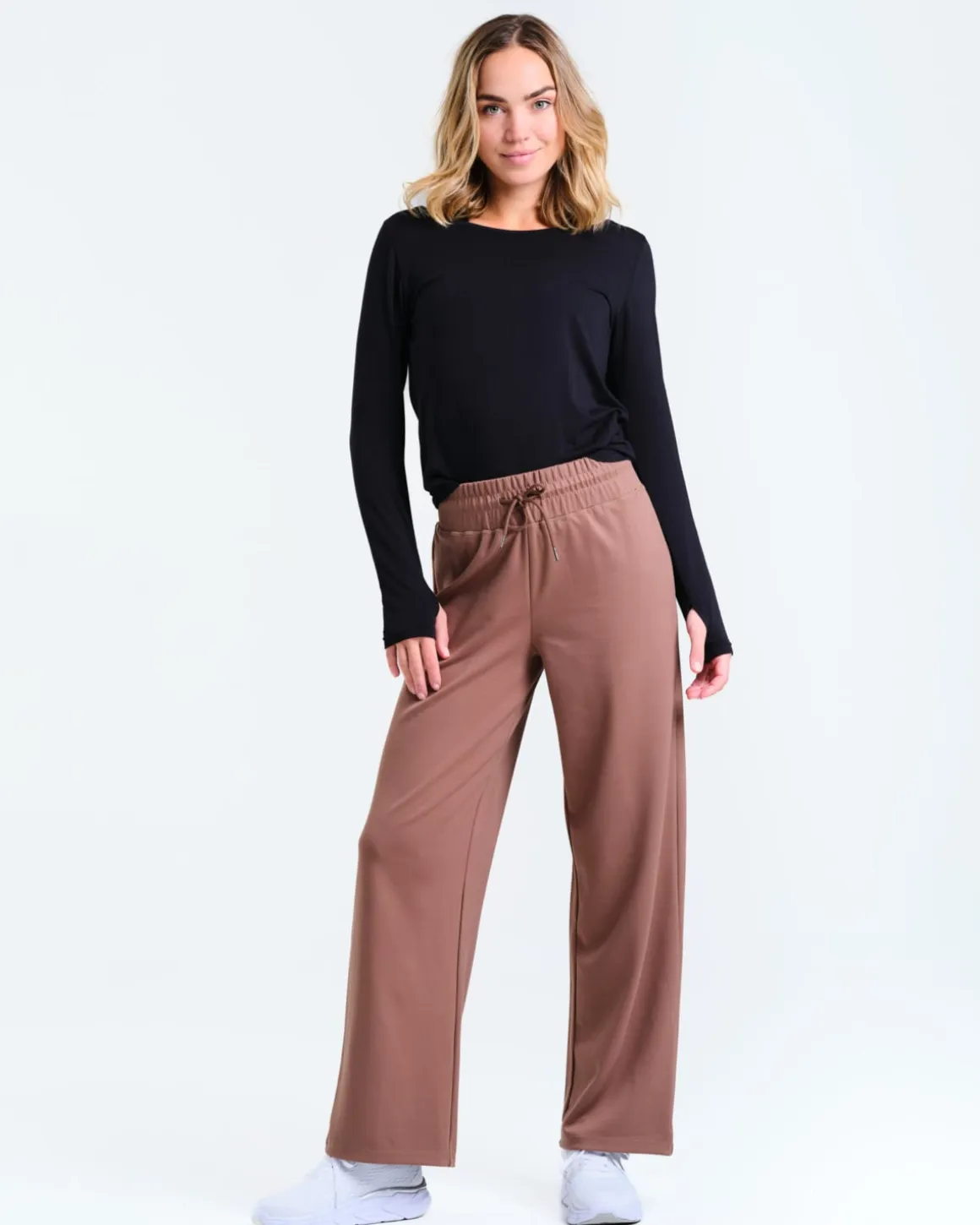 Soft Feel Pants Mole Brown
