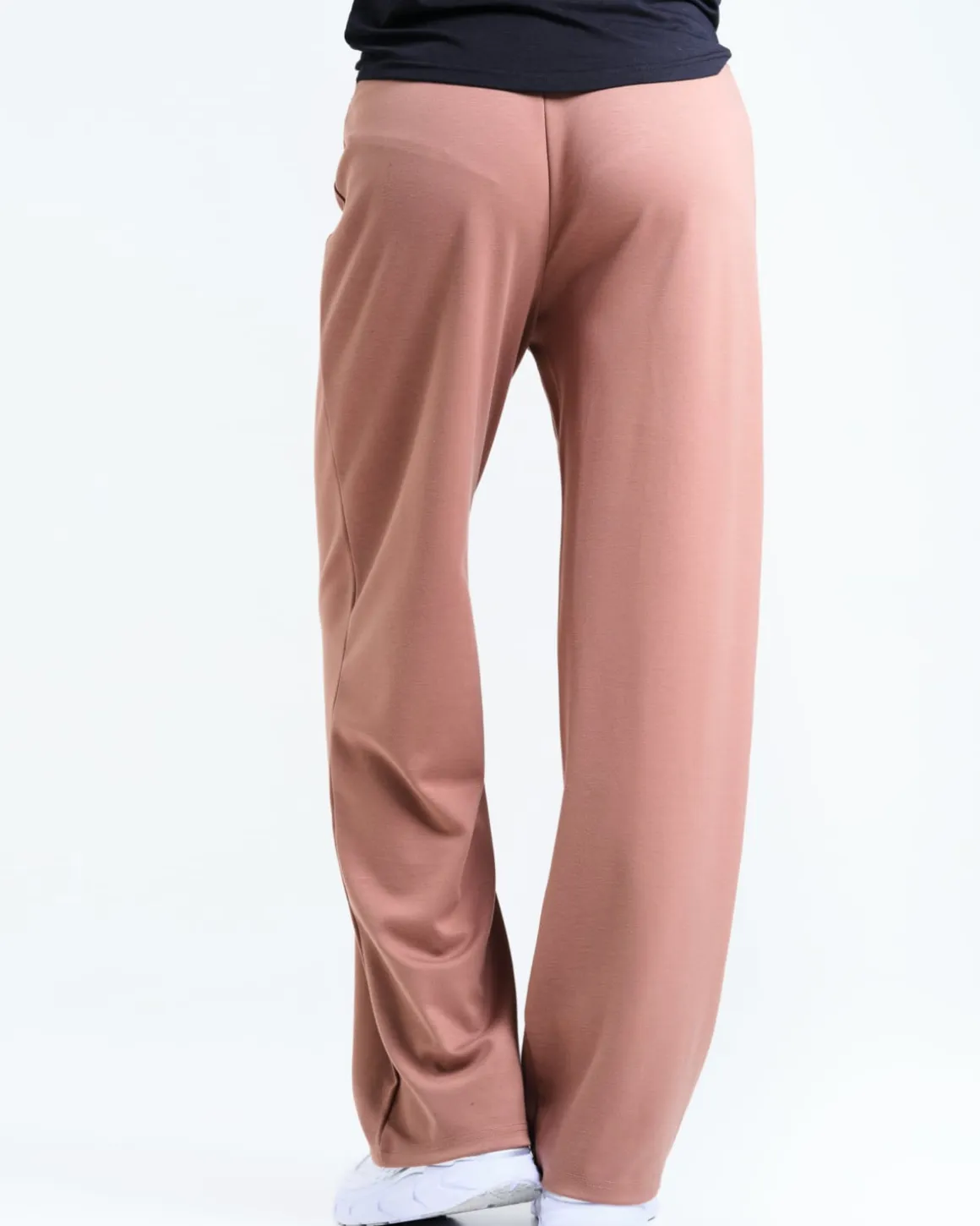Soft Feel Pants Mole Brown